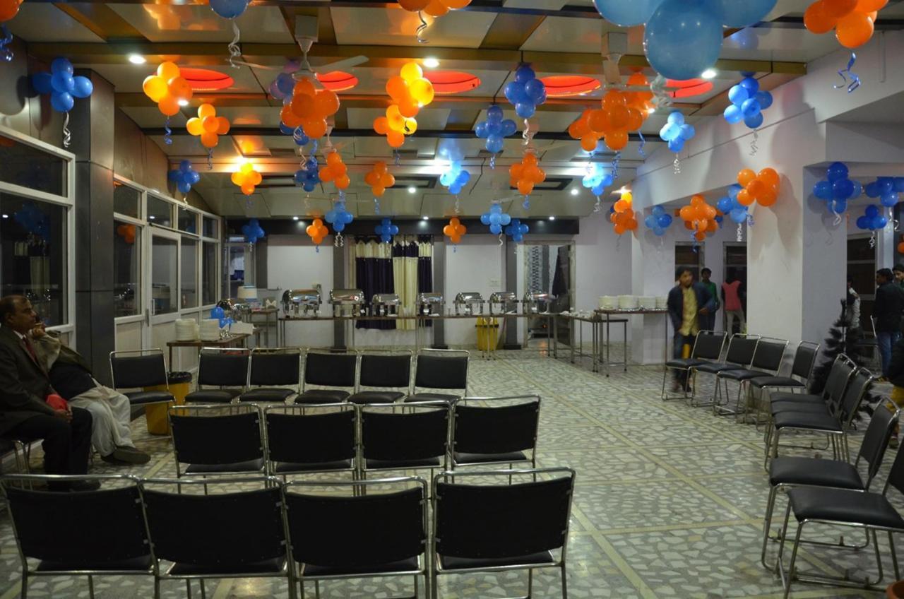 Hotel Rb Palace Dhaulpur Buitenkant foto